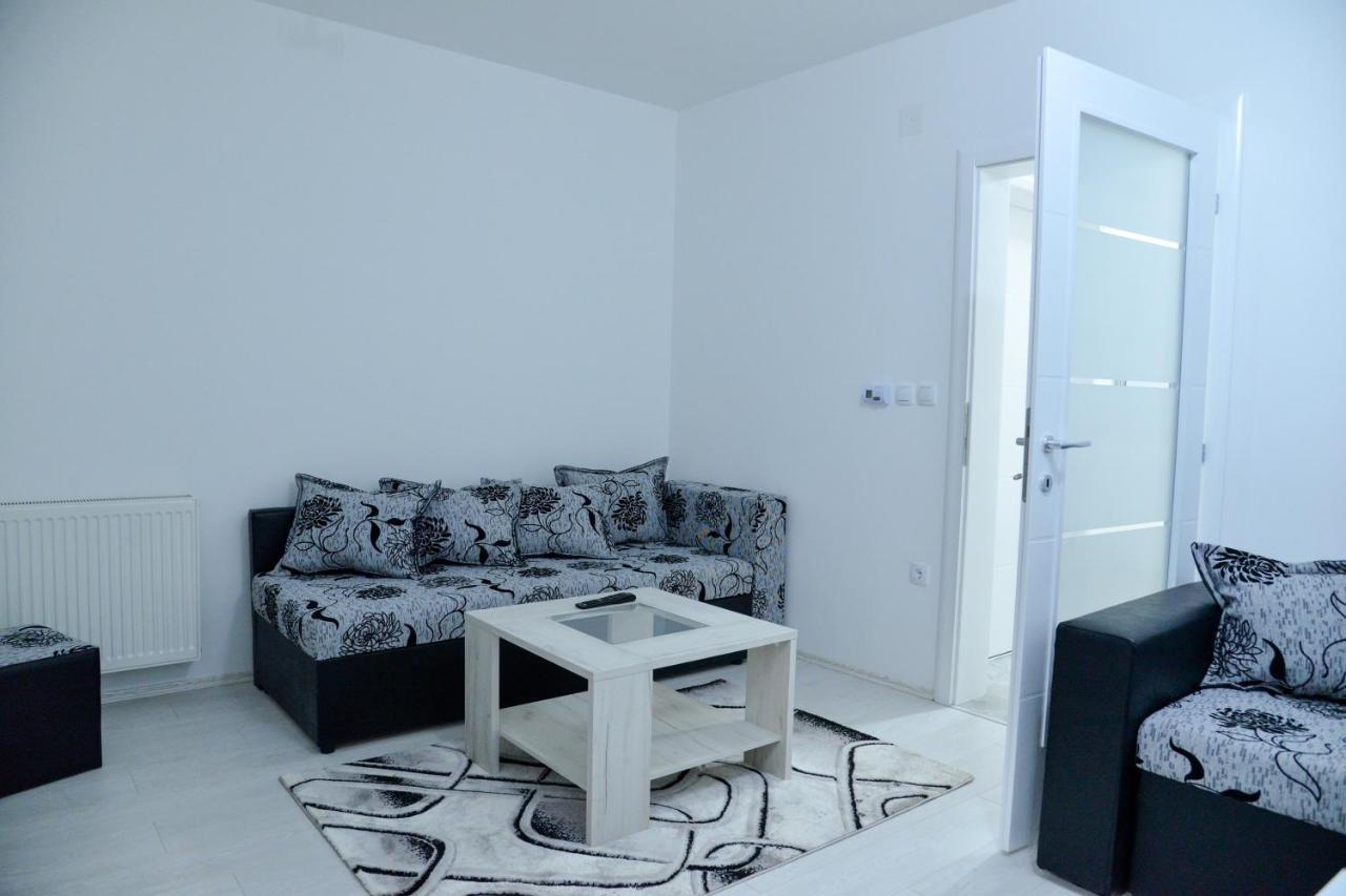 Best Apartments Парасин Экстерьер фото